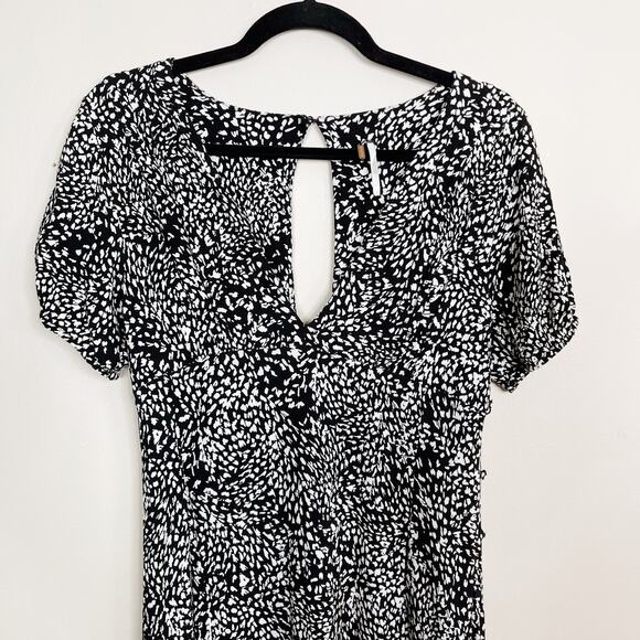 Free People Sz 4 Black Looking For Love Midi Dress in Animal Print Short Sleeve - Picture 3 of 15